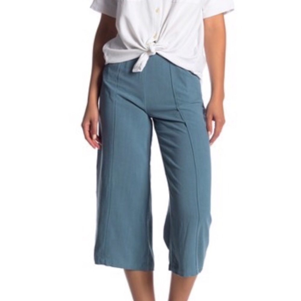 Good Luck Gem Teal High Waist Gaucho Pants…